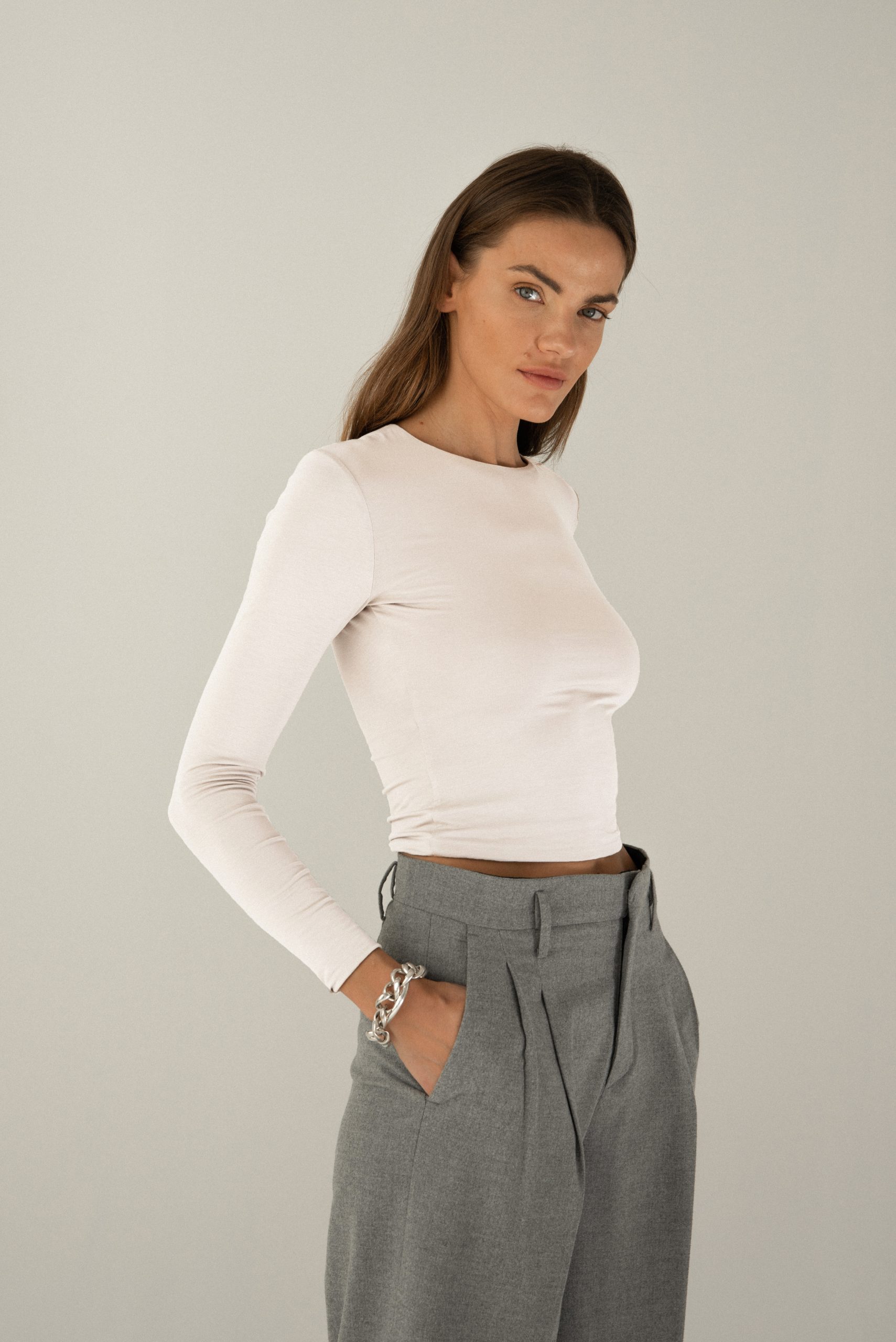Crop Top z dzianiny ecru