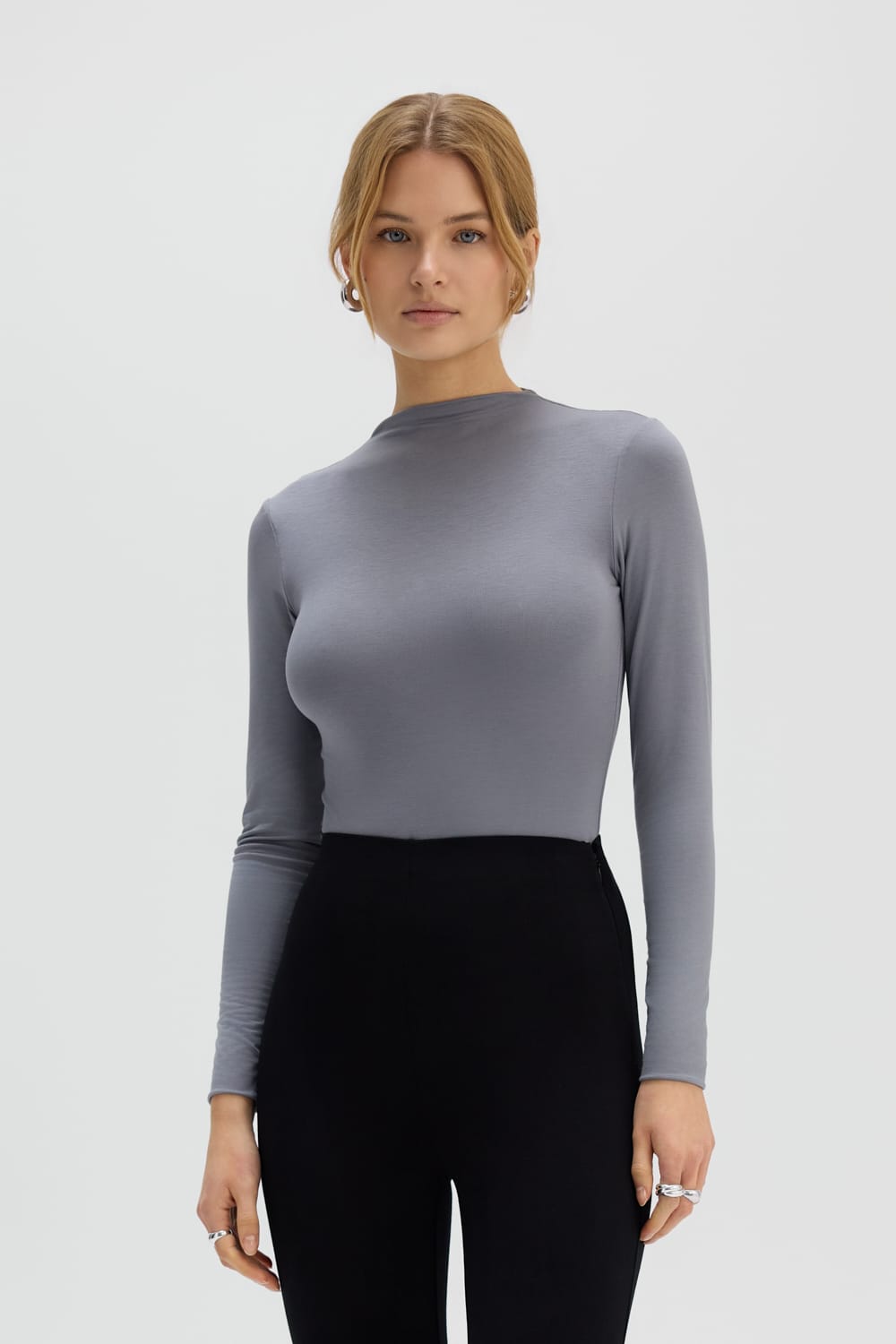 Body z mini golfem szare